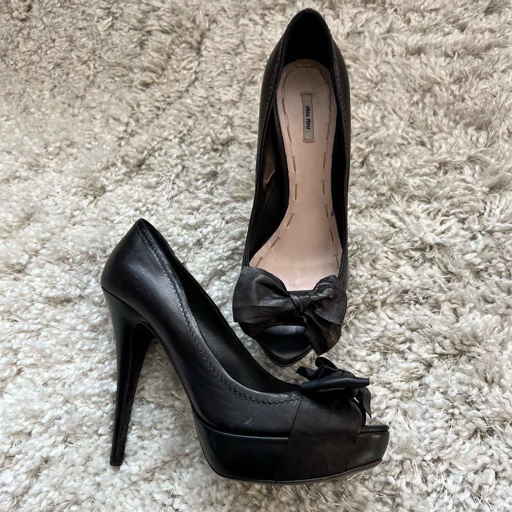 Miu Miu Peep Toe Nappa Bow Washed Platform Heel - image 3